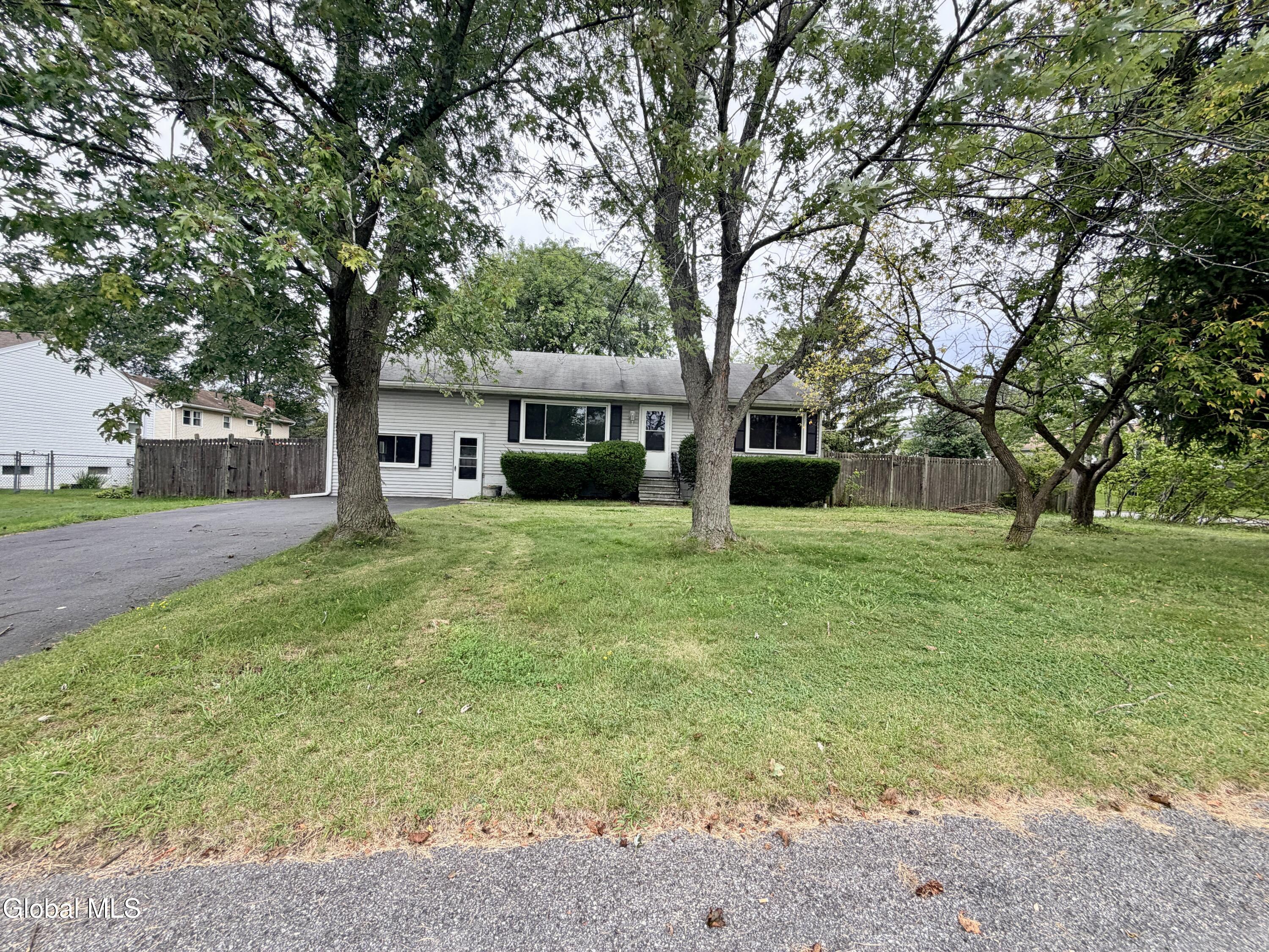 11 Pershing Drive Latham NY 12110