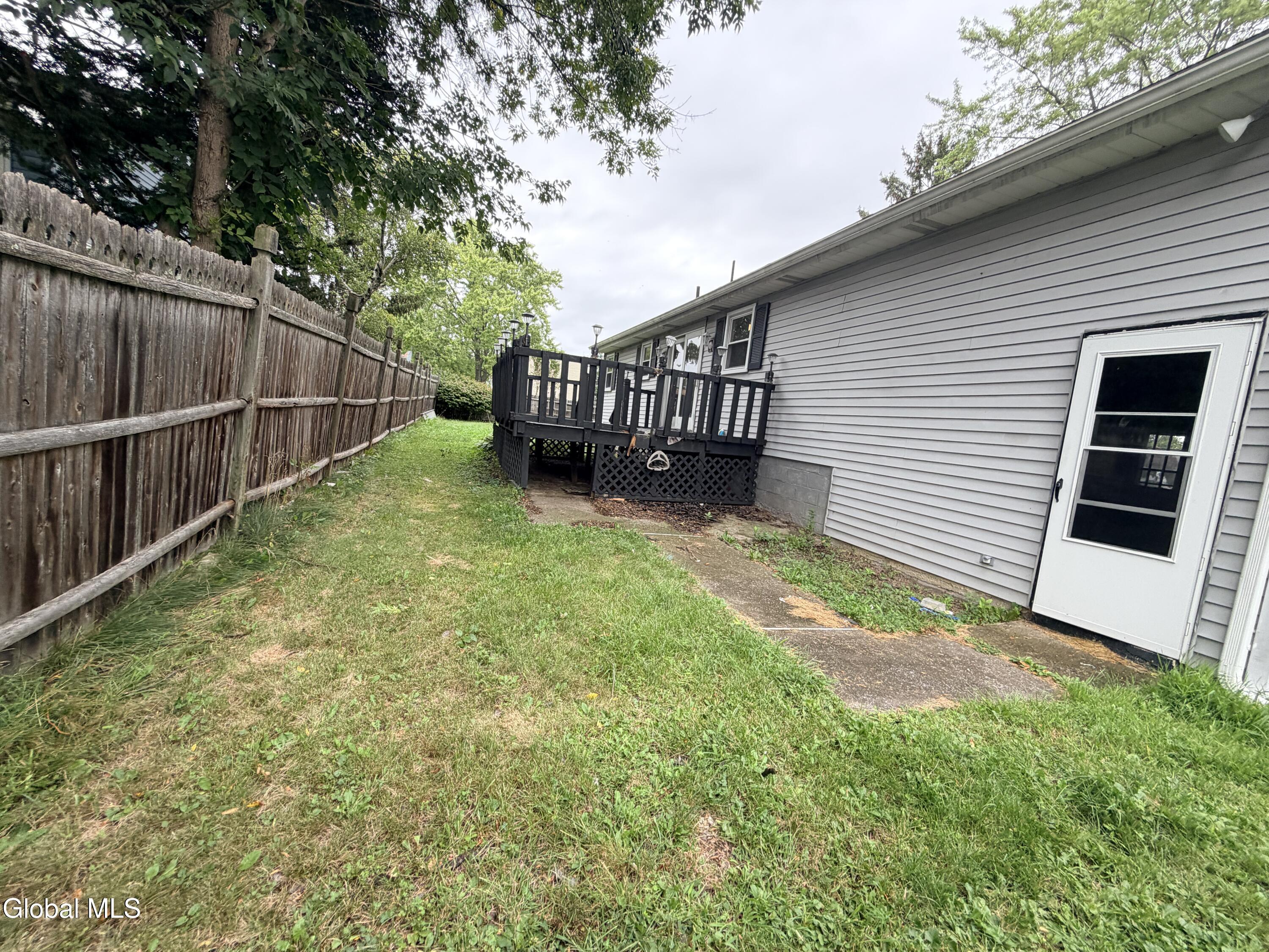 11 Pershing Drive Latham NY 12110