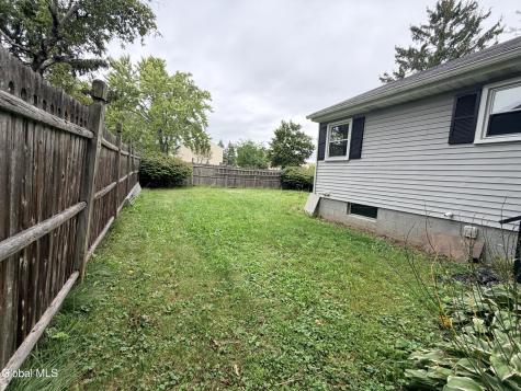 11 Pershing Drive Latham NY 12110