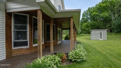 45 Stonebridge Way Poestenkill NY 12140