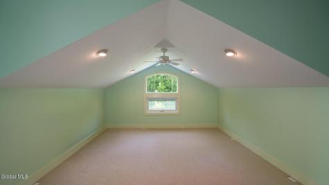 45 Stonebridge Way Poestenkill NY 12140