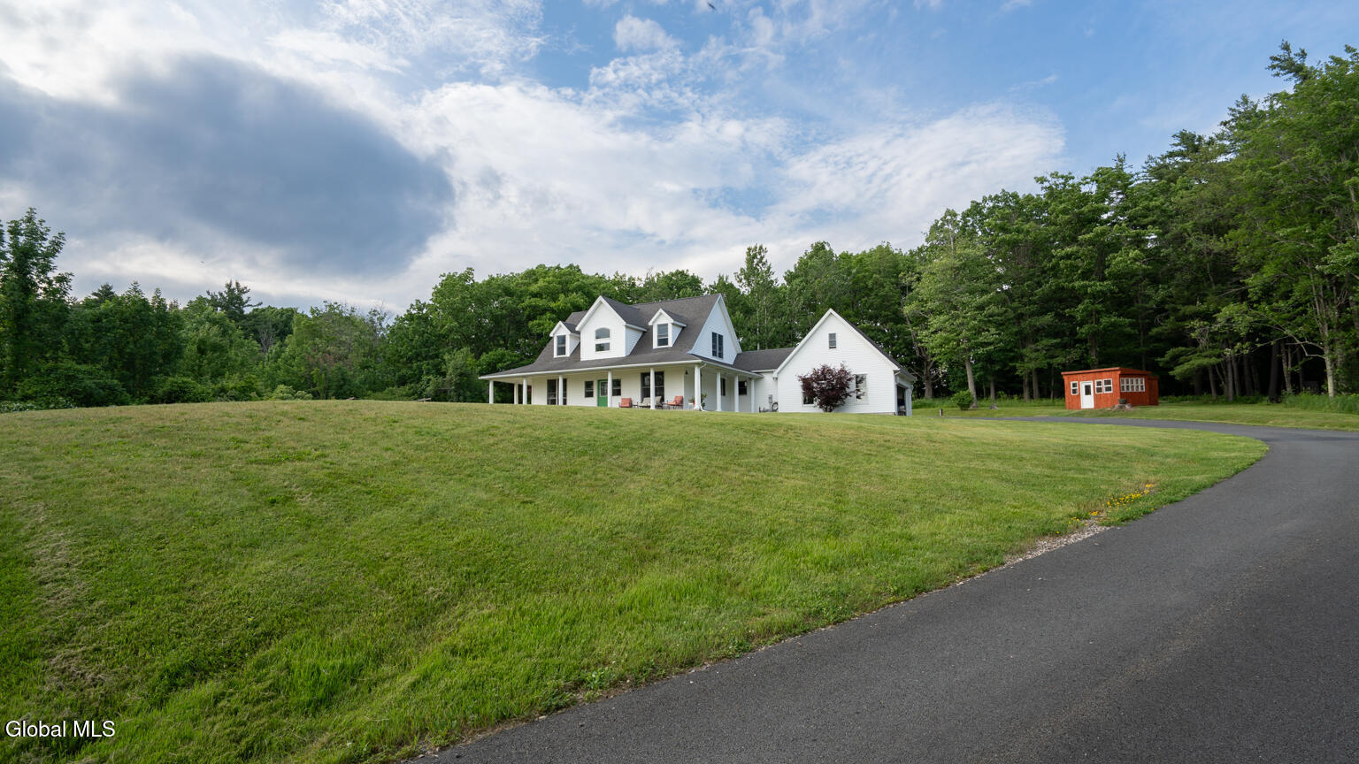 45 Stonebridge Way Poestenkill NY 12140