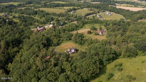 45 Stonebridge Way Poestenkill NY 12140