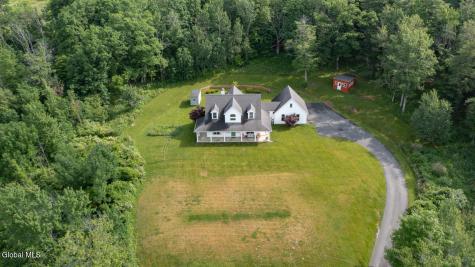 45 Stonebridge Way Poestenkill NY 12140