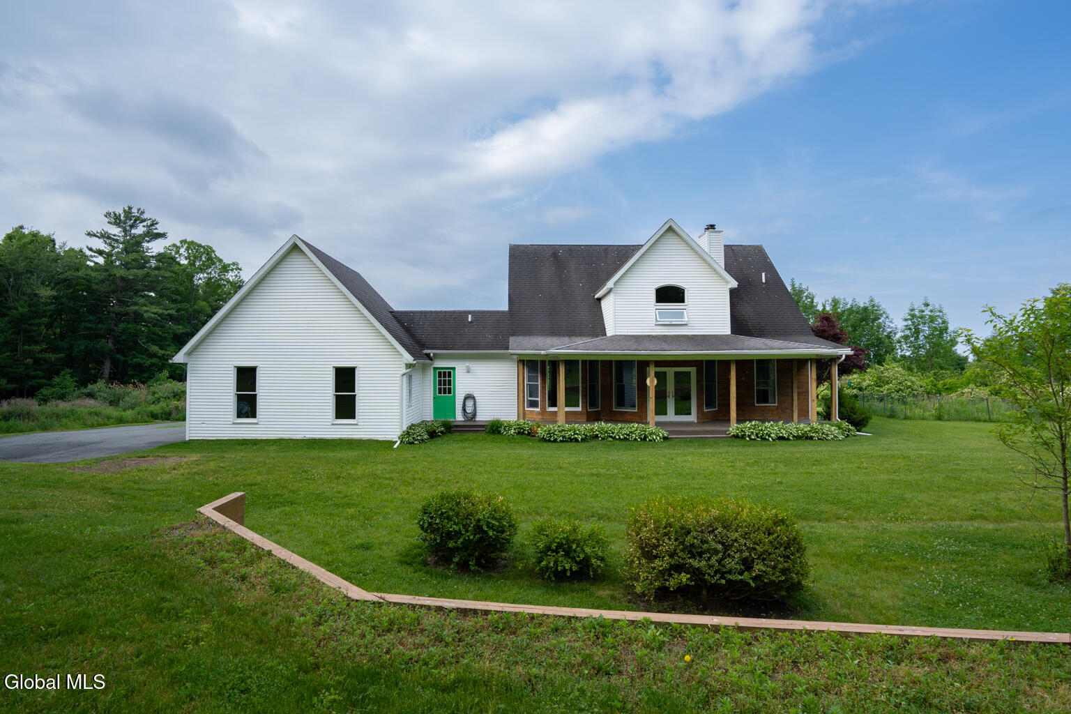 45 Stonebridge Way Poestenkill NY 12140
