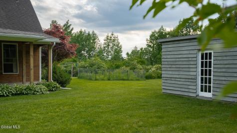 45 Stonebridge Way Poestenkill NY 12140