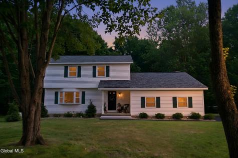 42 Gretel Terrace Ballston Lake NY 12019