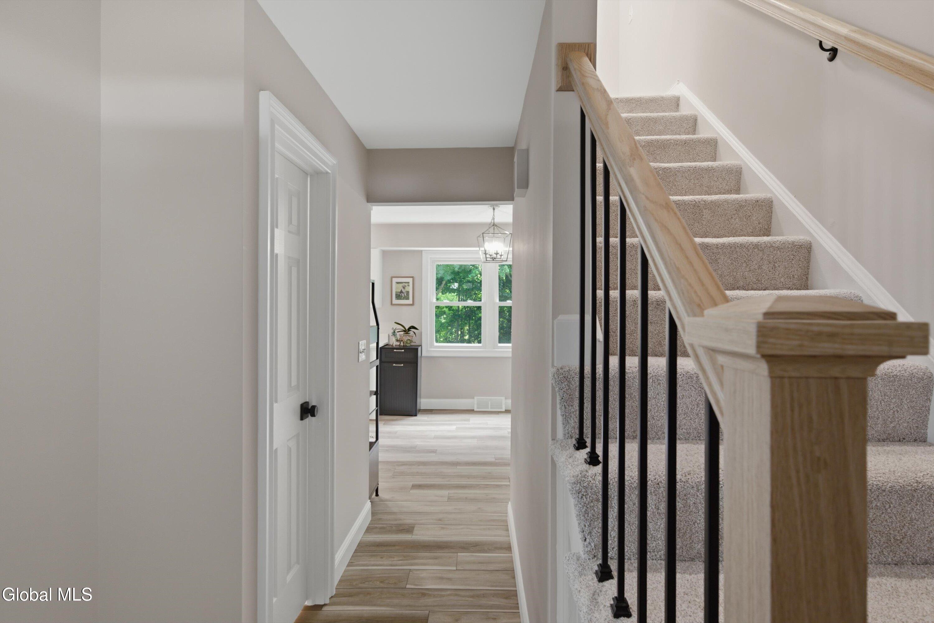 42 Gretel Terrace Ballston Lake NY 12019