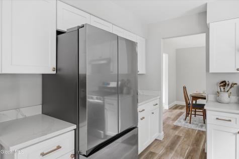 42 Gretel Terrace Ballston Lake NY 12019