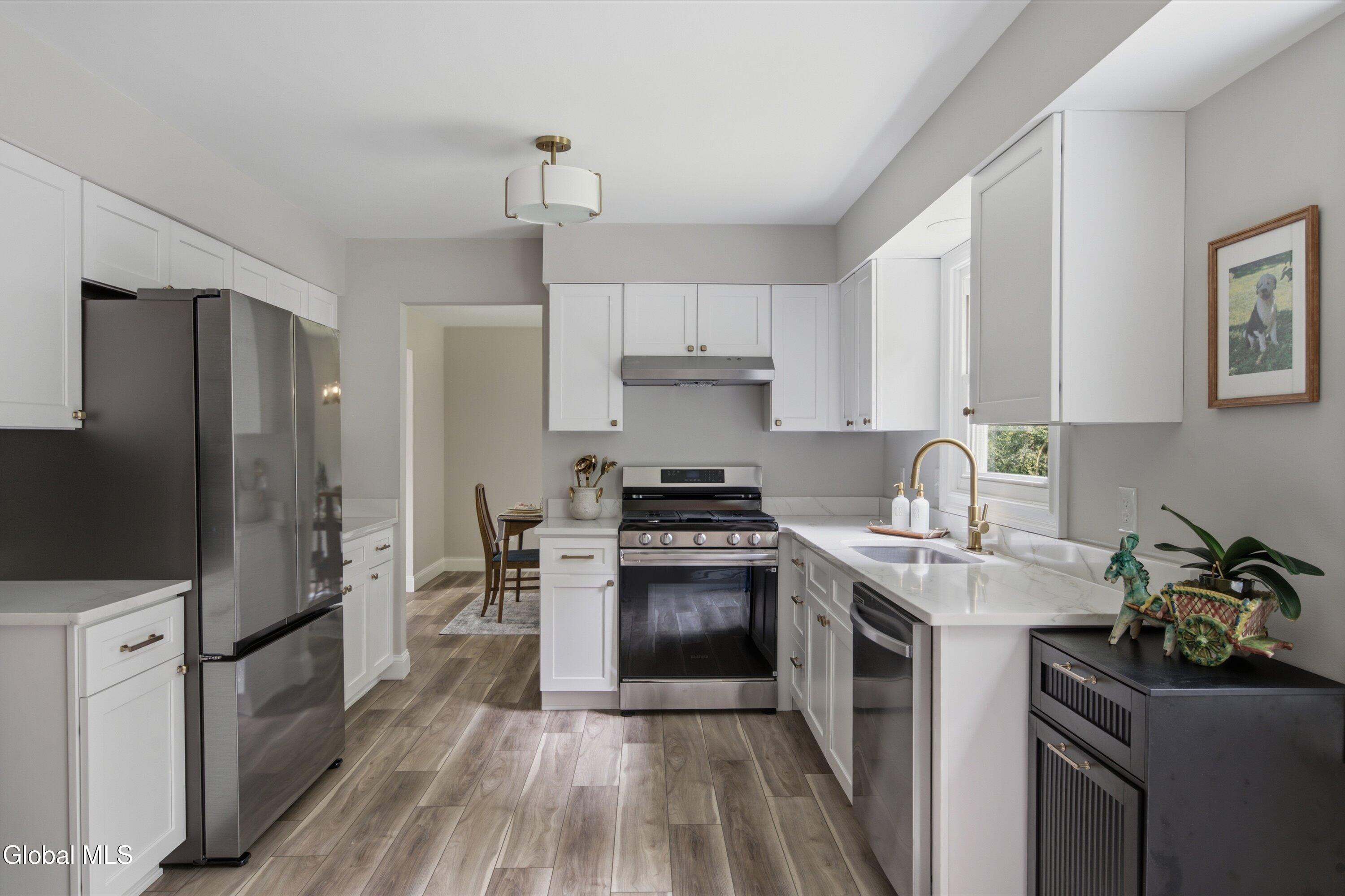 42 Gretel Terrace Ballston Lake NY 12019