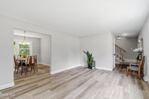 42 Gretel Terrace Ballston Lake NY 12019