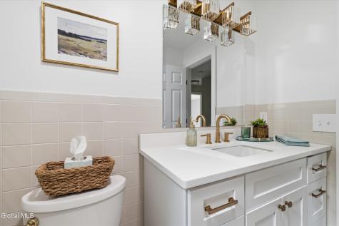 42 Gretel Terrace Ballston Lake NY 12019