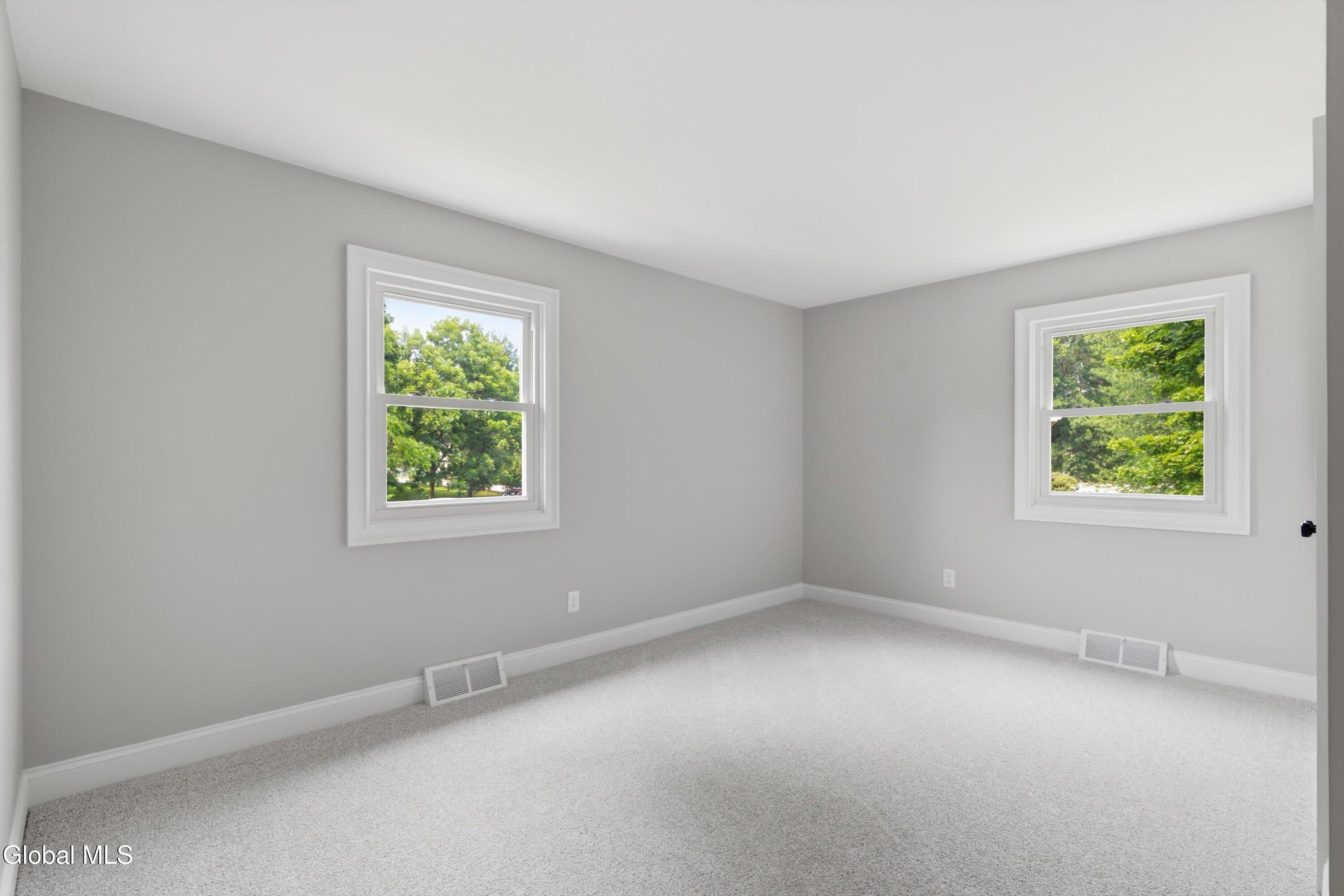 42 Gretel Terrace Ballston Lake NY 12019