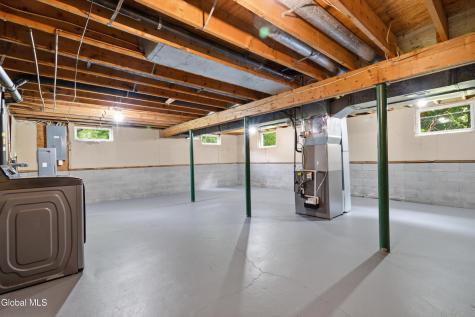 42 Gretel Terrace Ballston Lake NY 12019