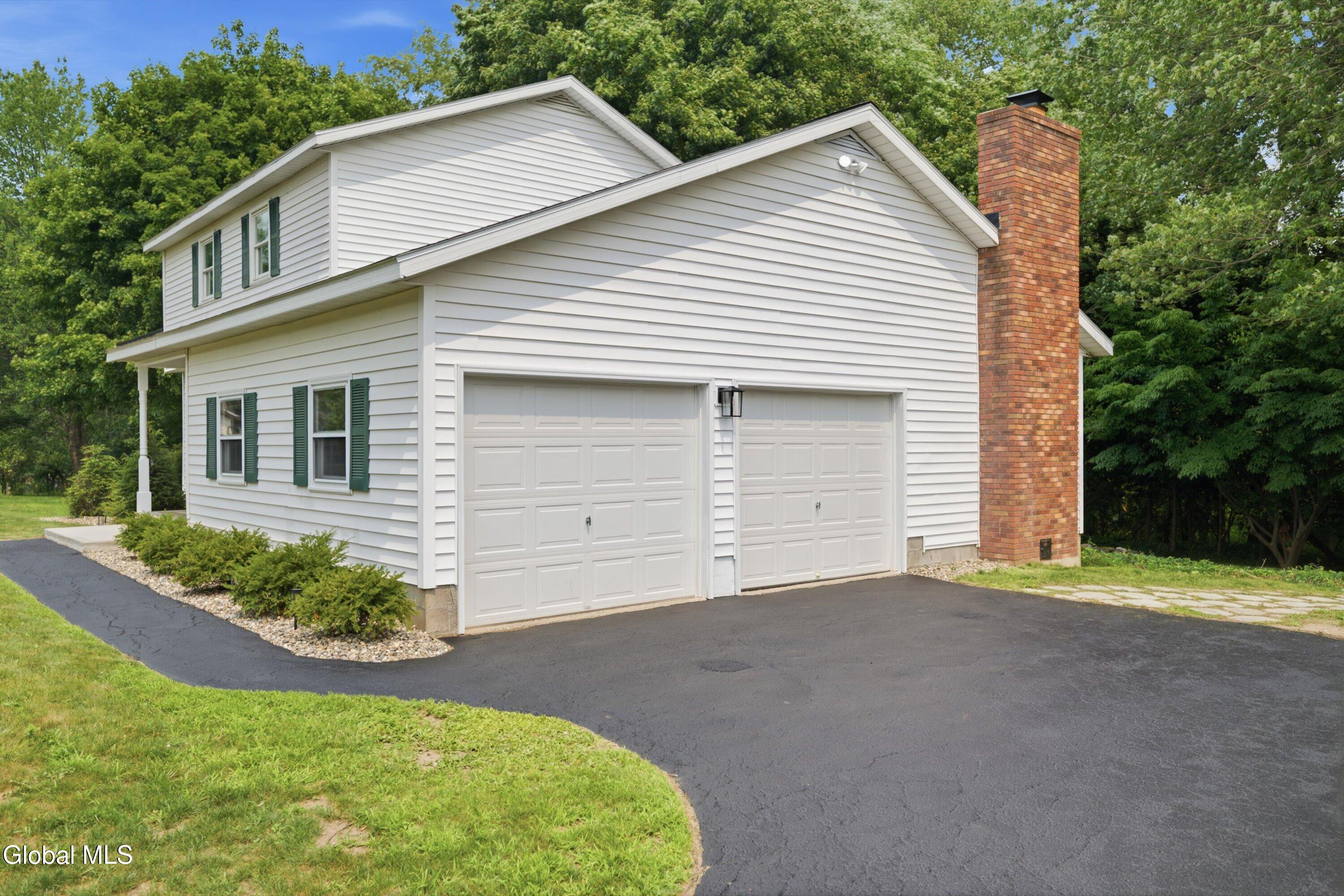 42 Gretel Terrace Ballston Lake NY 12019