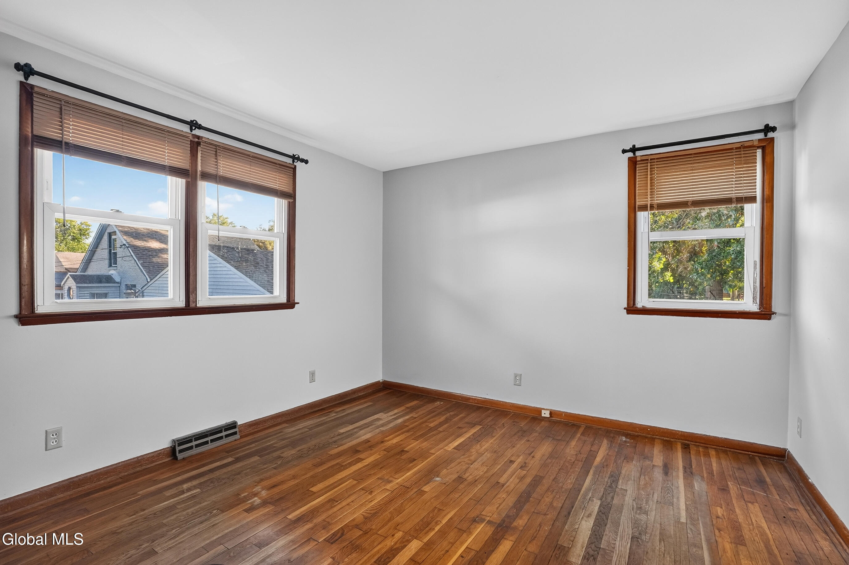 31 Massachusetts Avenue Rensselaer NY 12144
