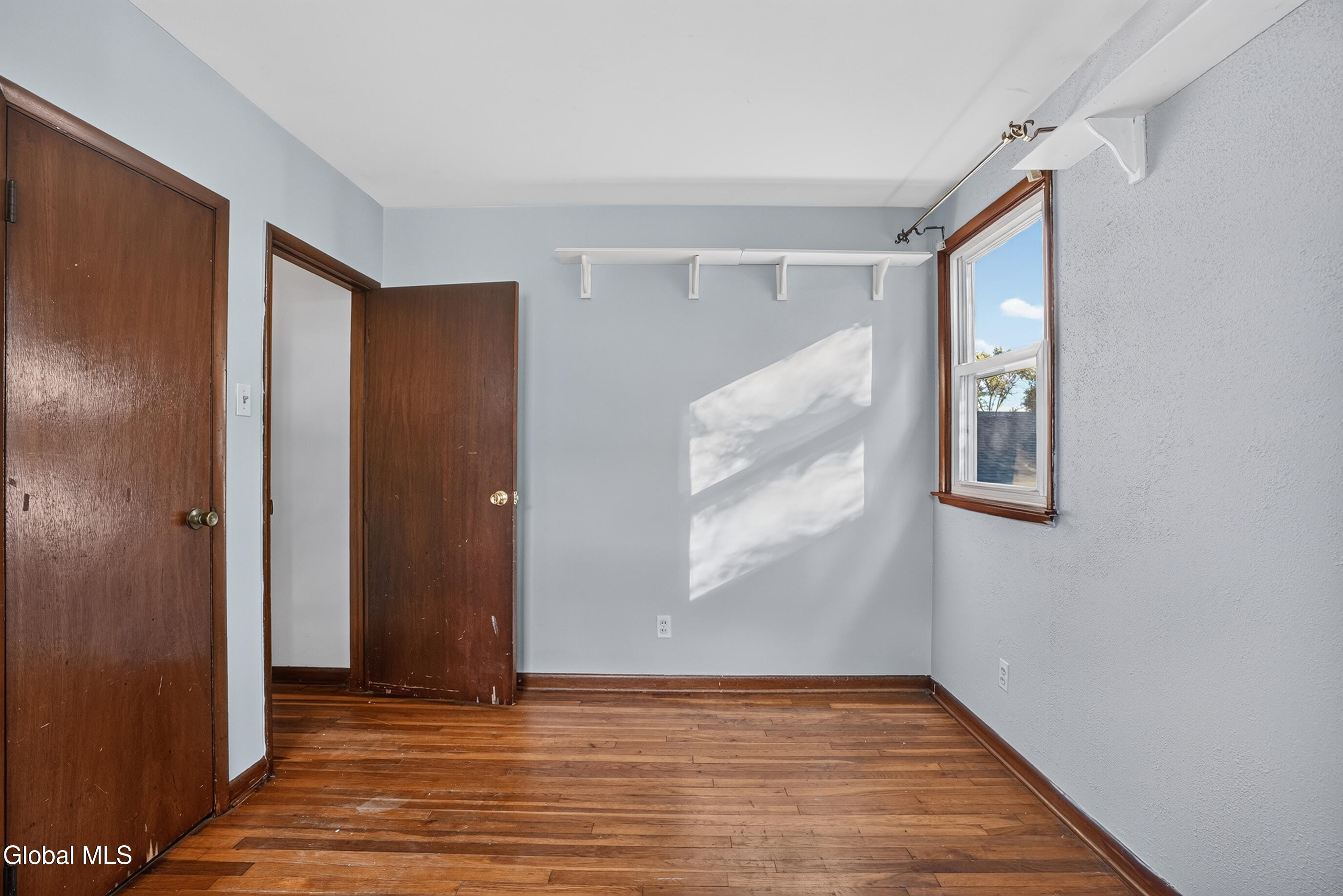 31 Massachusetts Avenue Rensselaer NY 12144