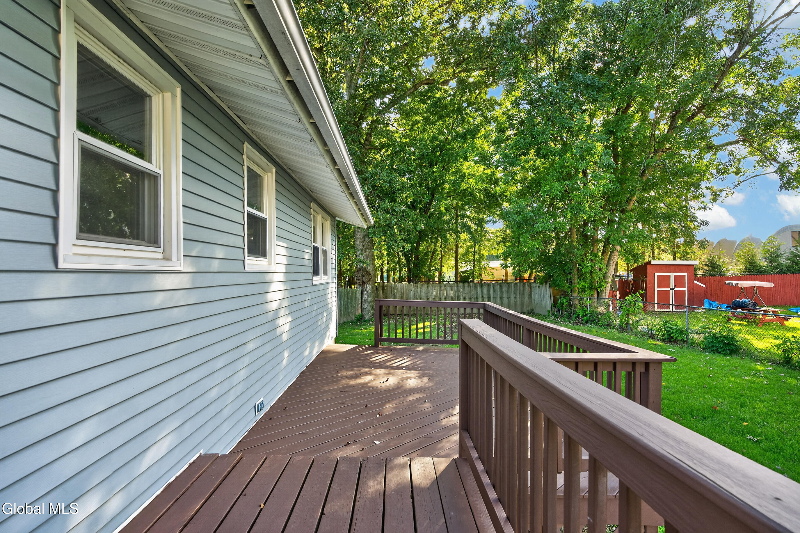 31 Massachusetts Avenue Rensselaer NY 12144
