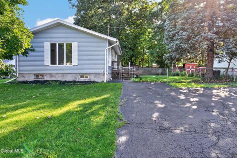 31 Massachusetts Avenue Rensselaer NY 12144