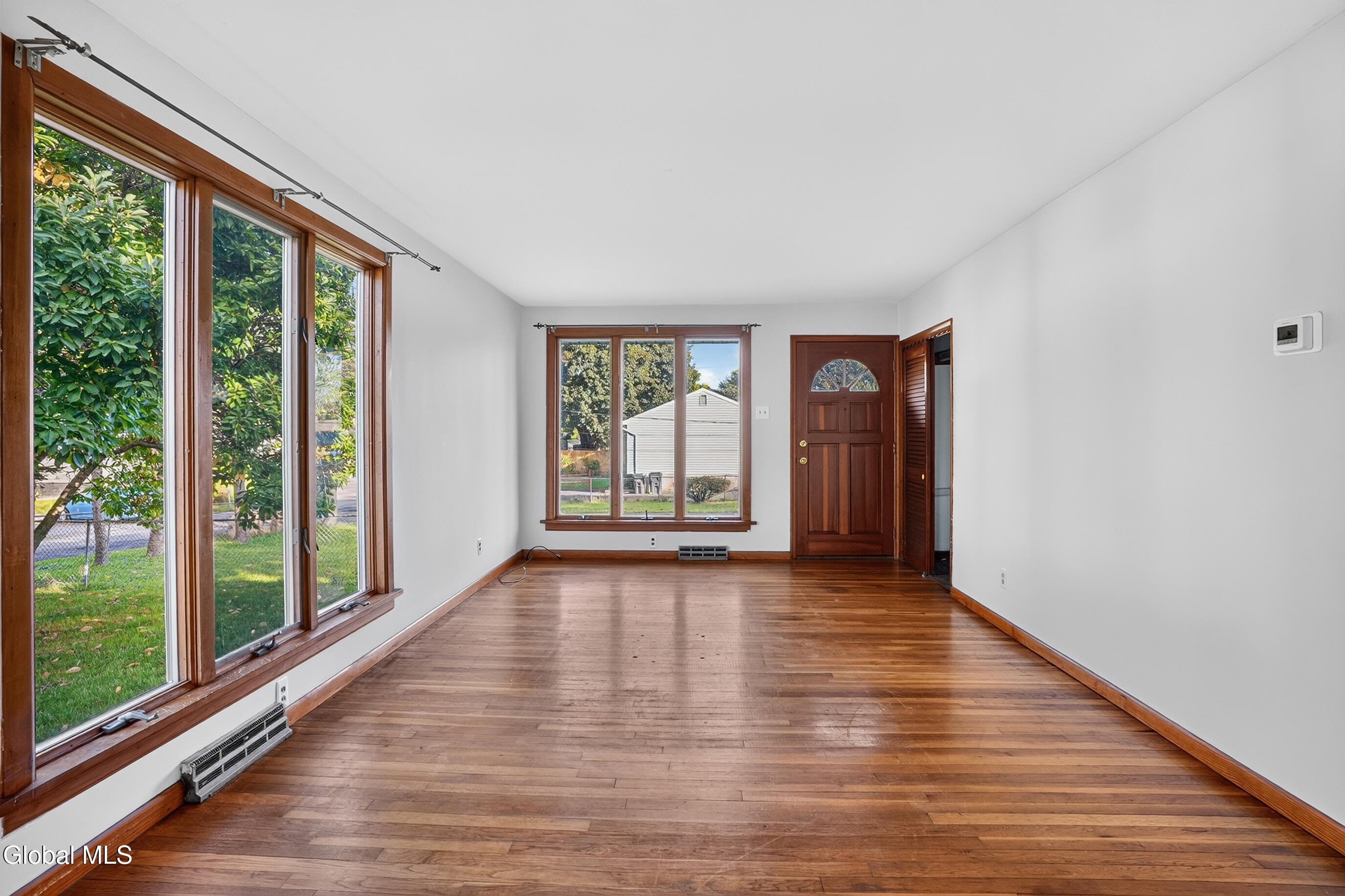 31 Massachusetts Avenue Rensselaer NY 12144