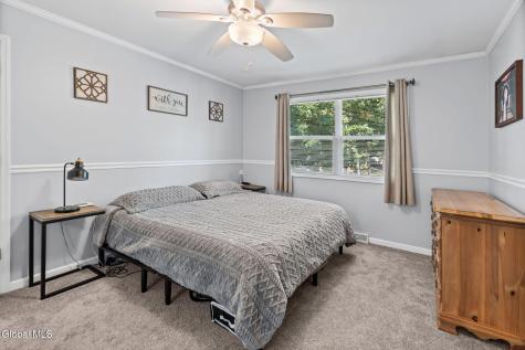 17 Ichabod Lane Ballston Spa NY 12020