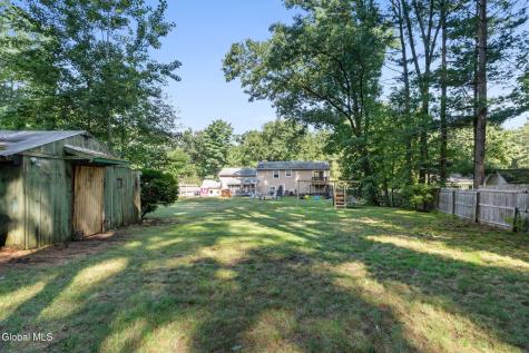 17 Ichabod Lane Ballston Spa NY 12020