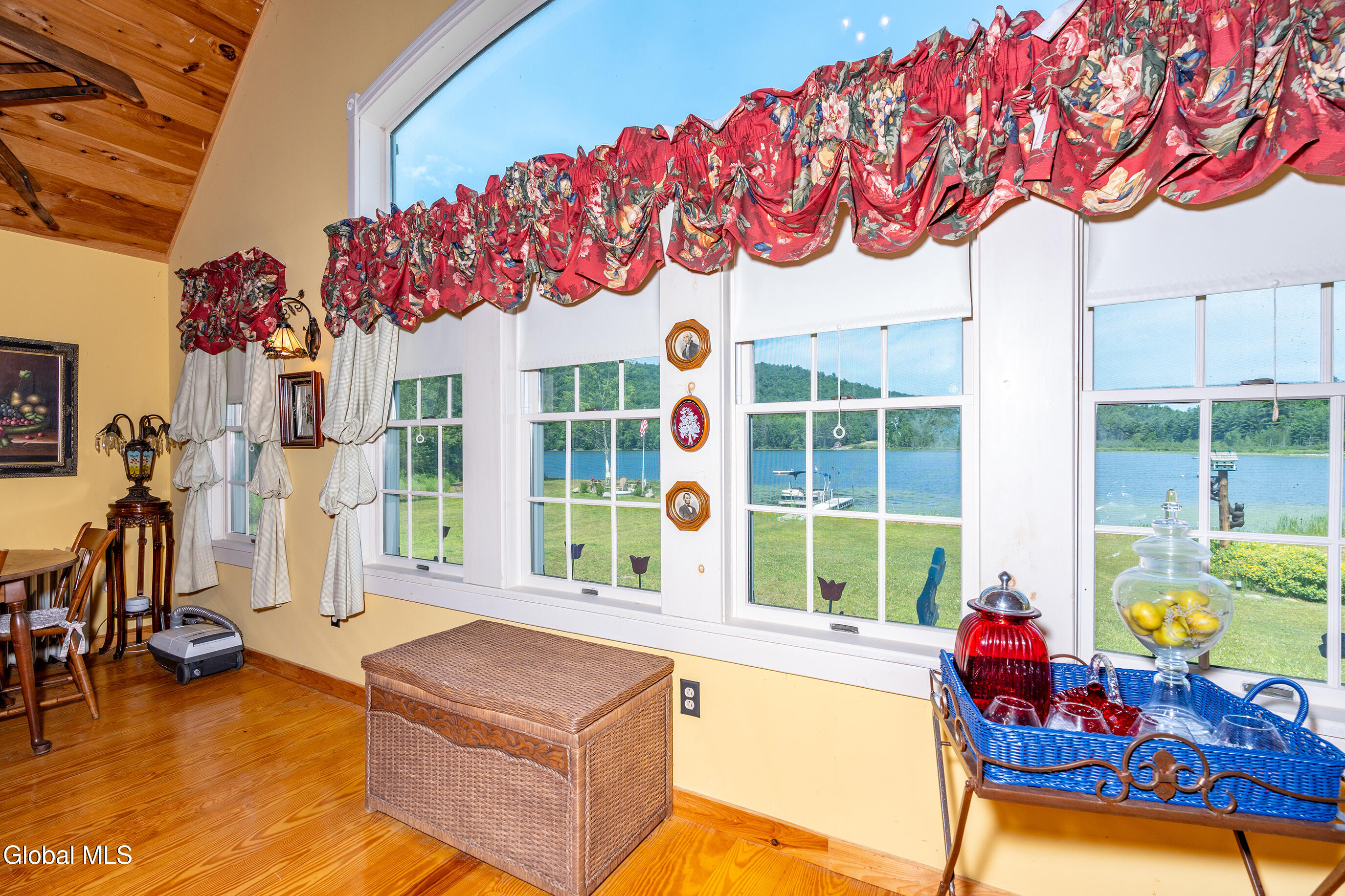 679 Valentine Pond Road Horicon NY 12860