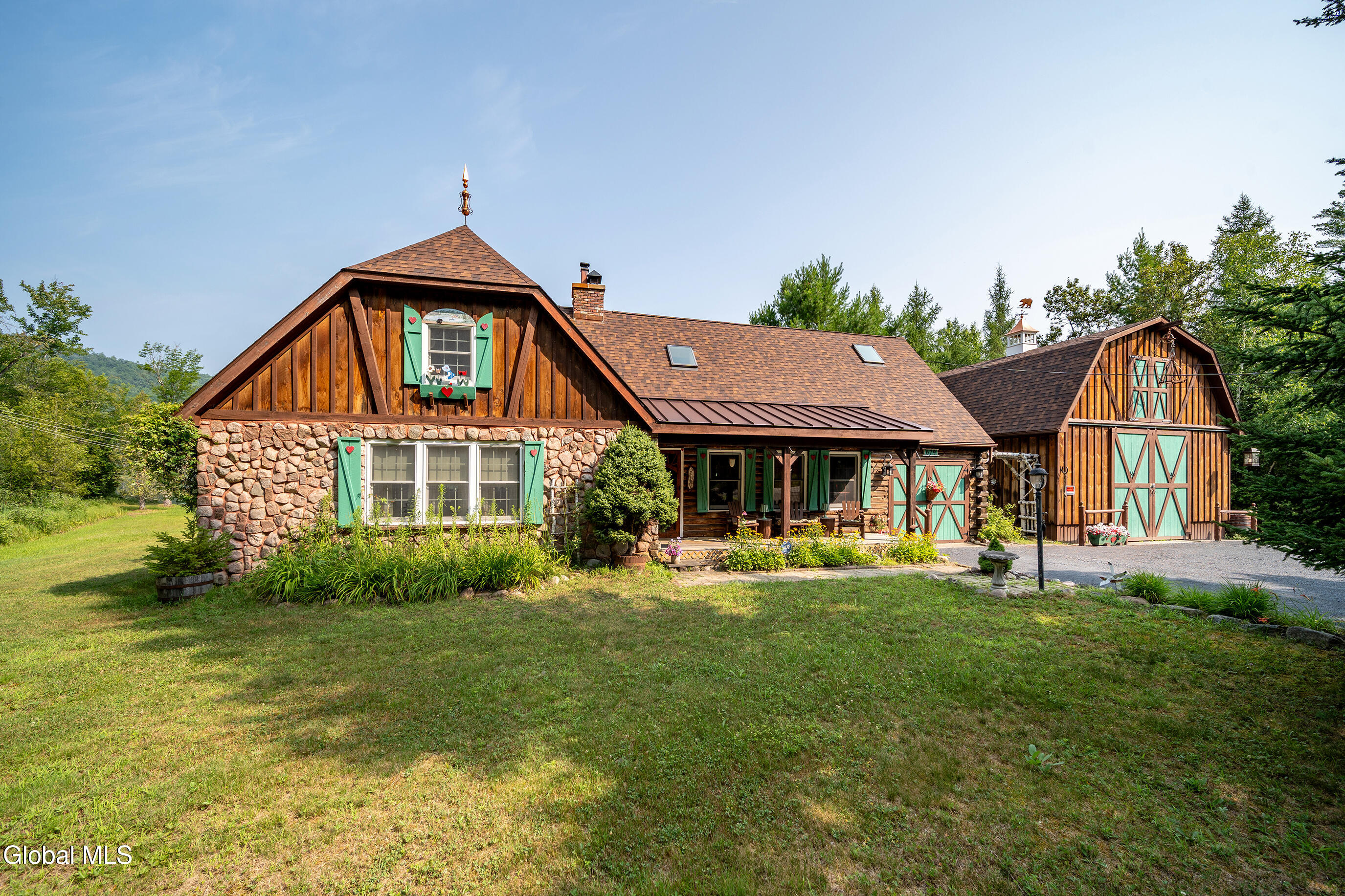 679 Valentine Pond Road Horicon NY 12860