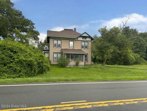 2063 Us Route 67 Pittstown NY 12185