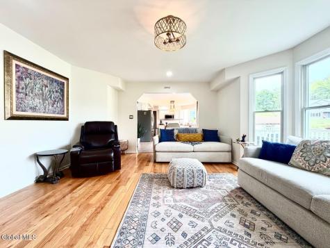 7 Ledgewood Drive Troy NY 12180
