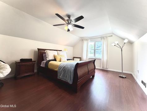 7 Ledgewood Drive Troy NY 12180
