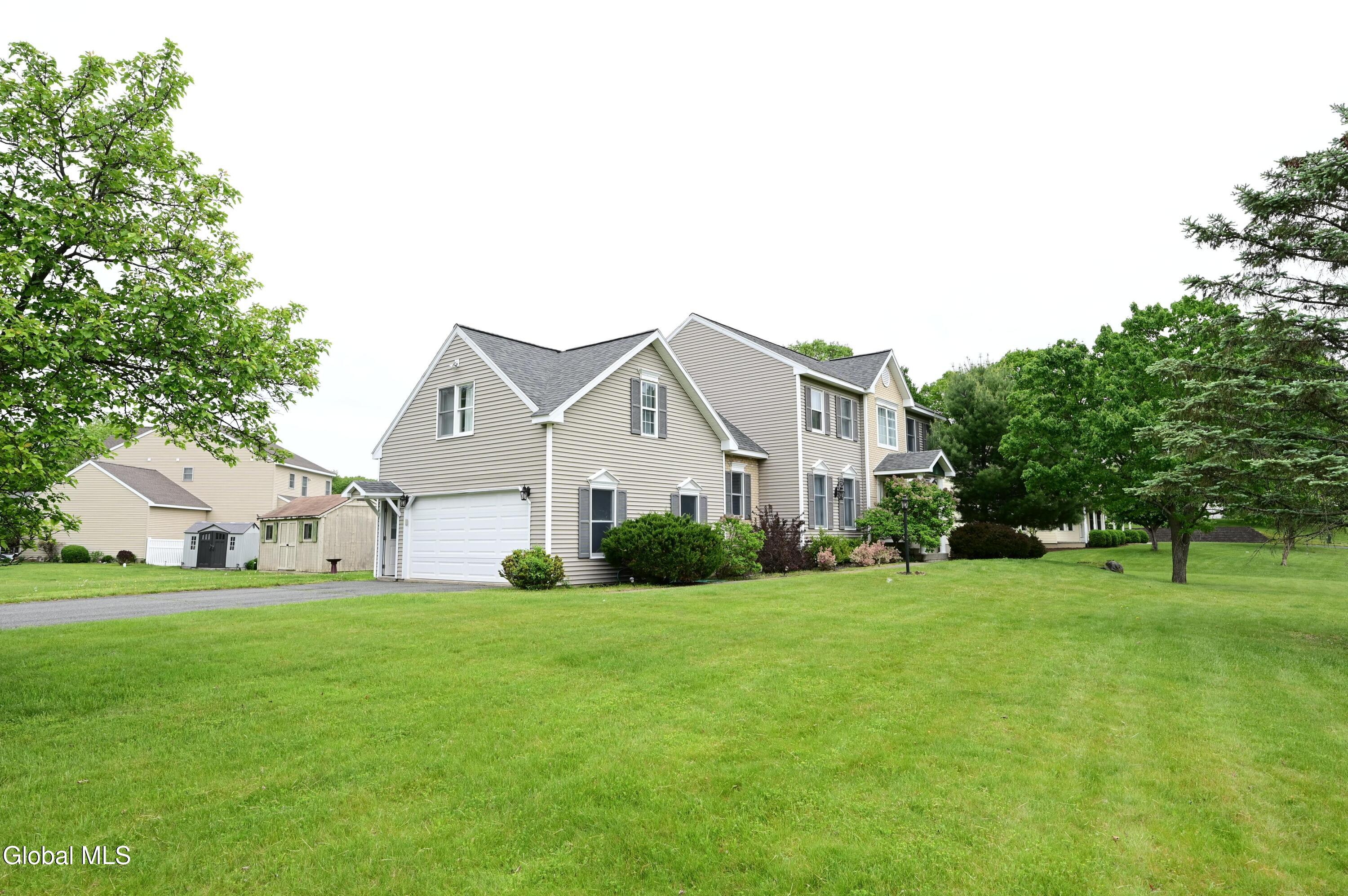 7 Ledgewood Drive Troy NY 12180