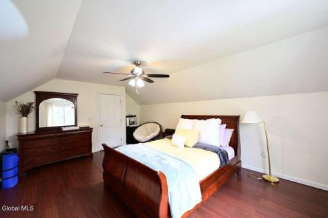 7 Ledgewood Drive Troy NY 12180