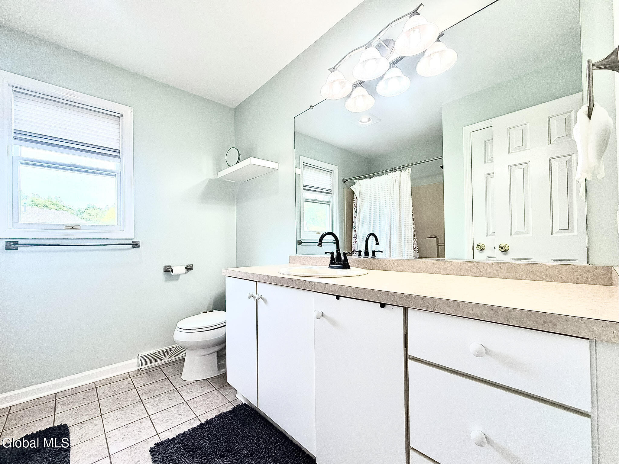 7 Ledgewood Drive Troy NY 12180