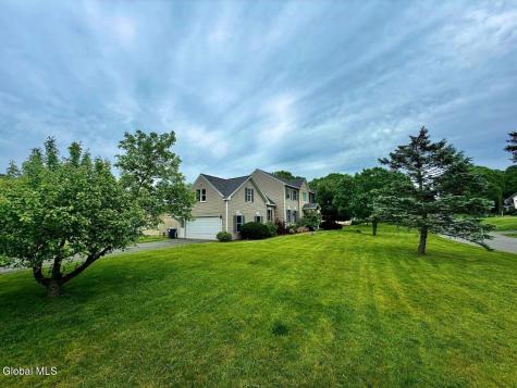7 Ledgewood Drive Troy NY 12180