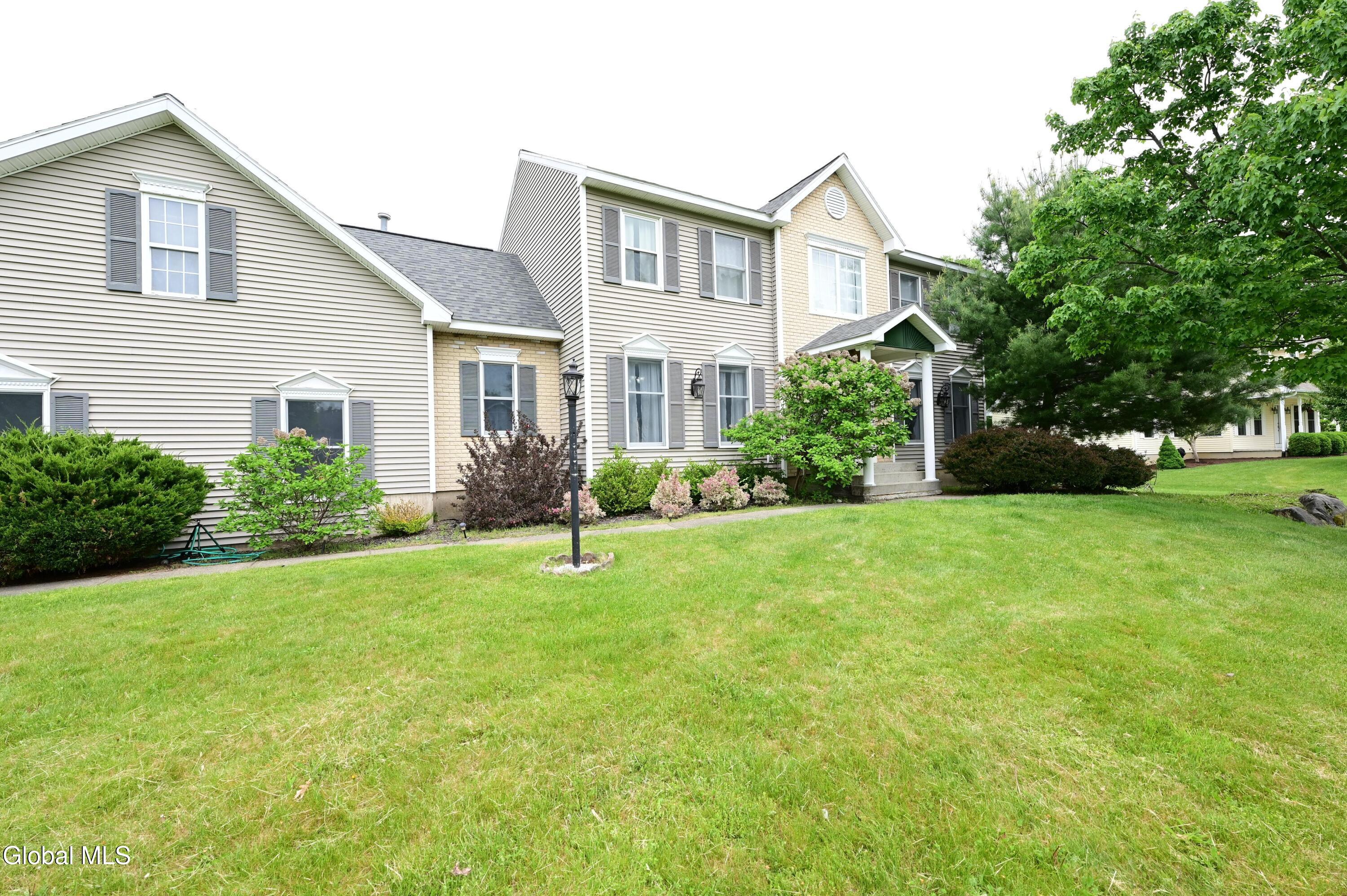 7 Ledgewood Drive Troy NY 12180
