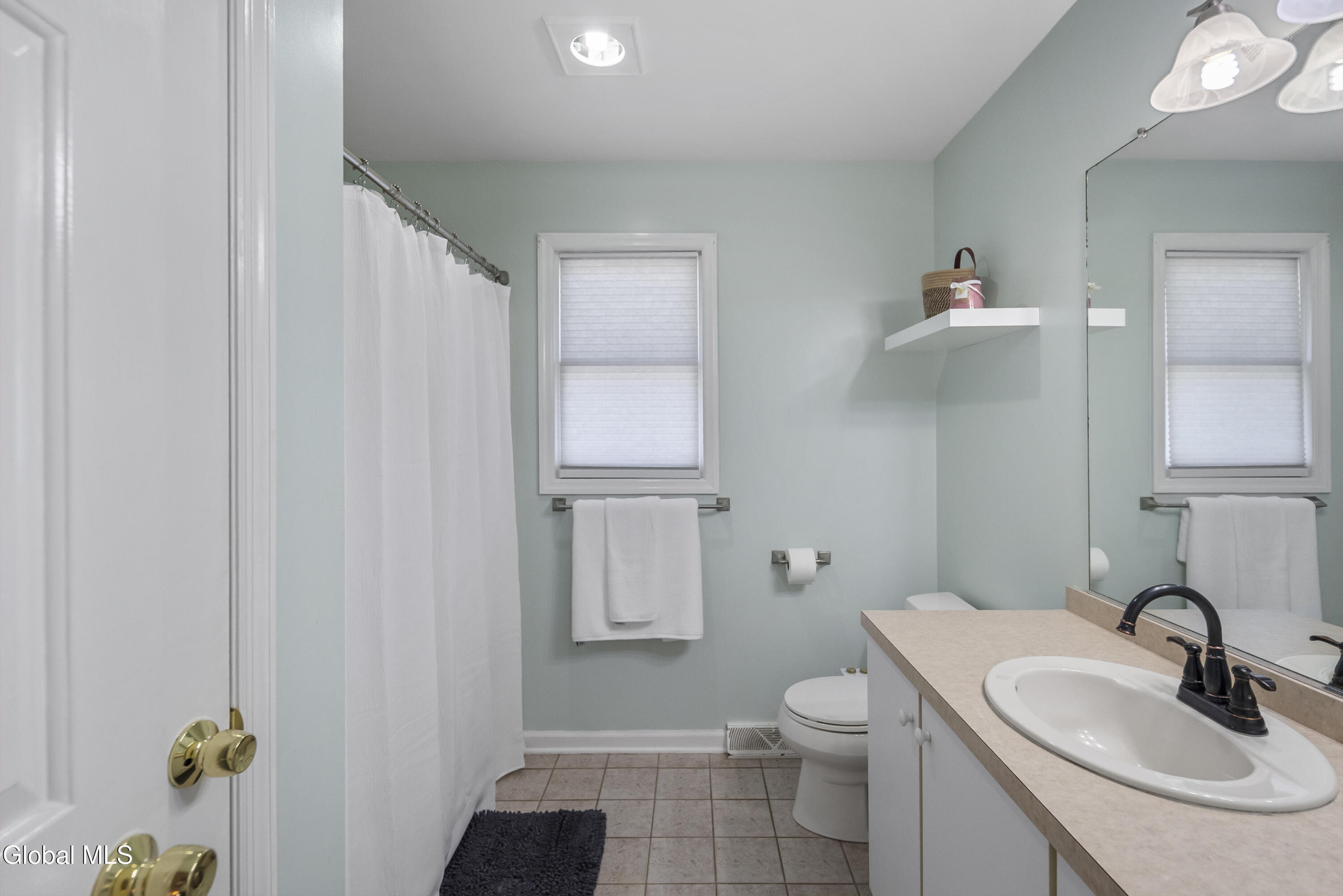 7 Ledgewood Drive Troy NY 12180