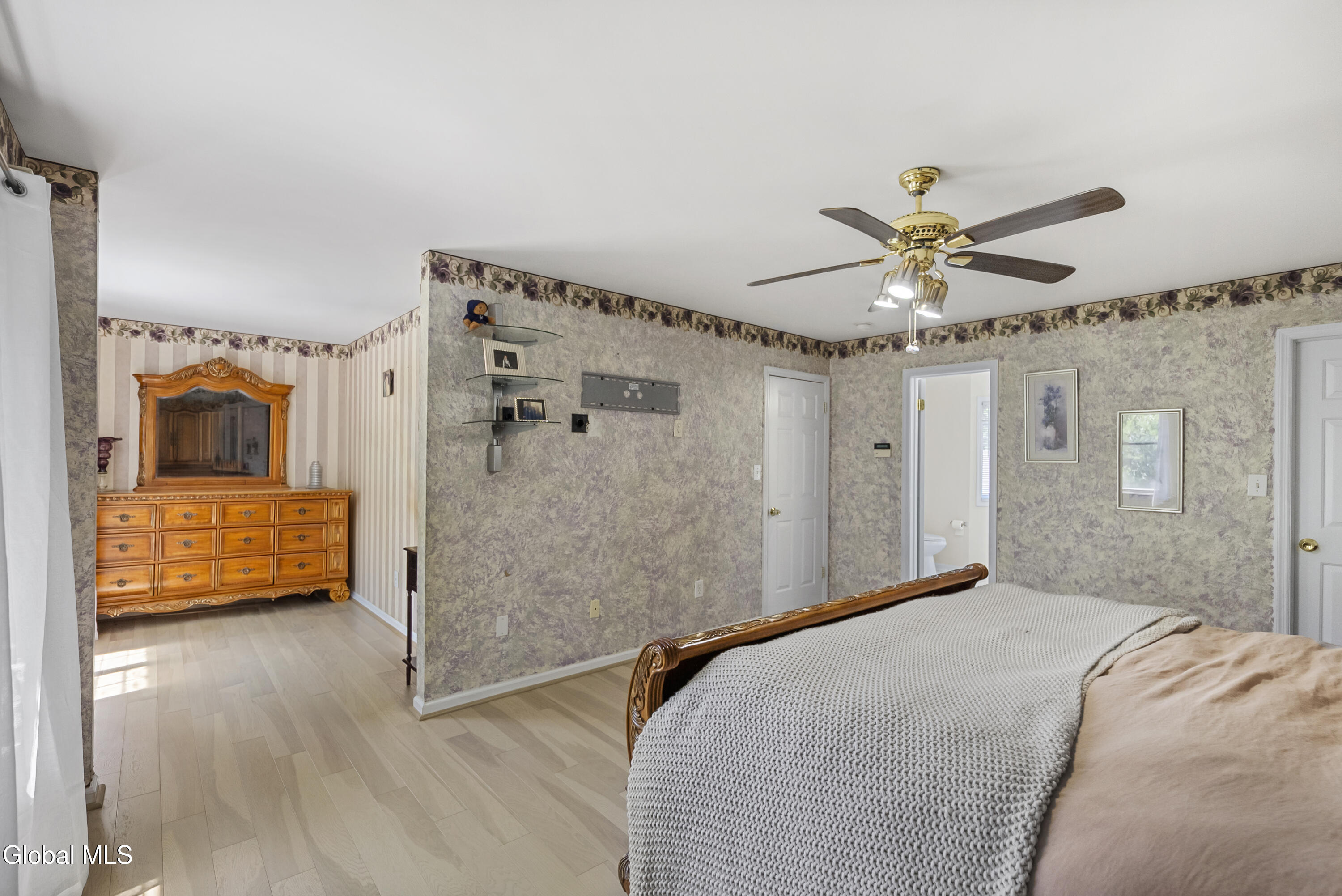 7 Ledgewood Drive Troy NY 12180