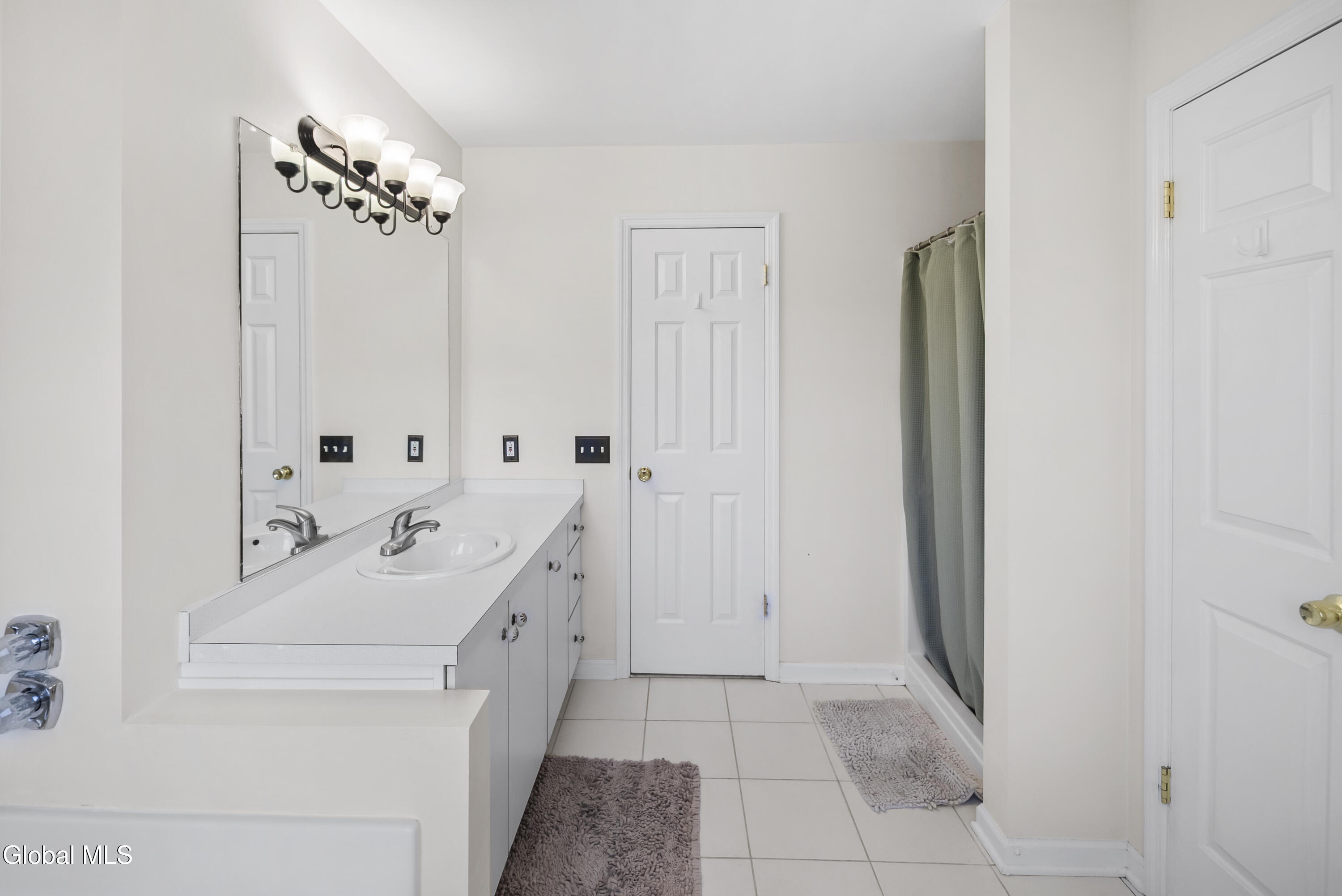 7 Ledgewood Drive Troy NY 12180