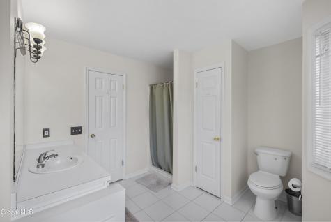 7 Ledgewood Drive Troy NY 12180
