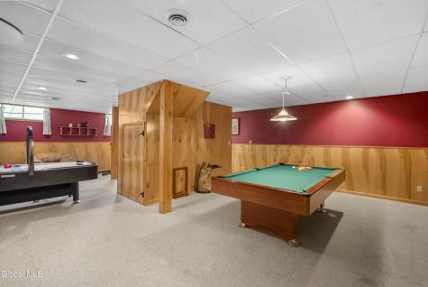 7 Ledgewood Drive Troy NY 12180