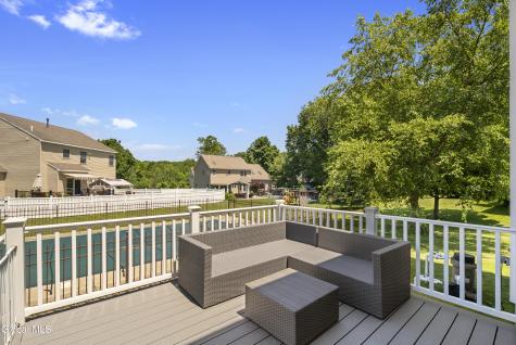 7 Ledgewood Drive Troy NY 12180