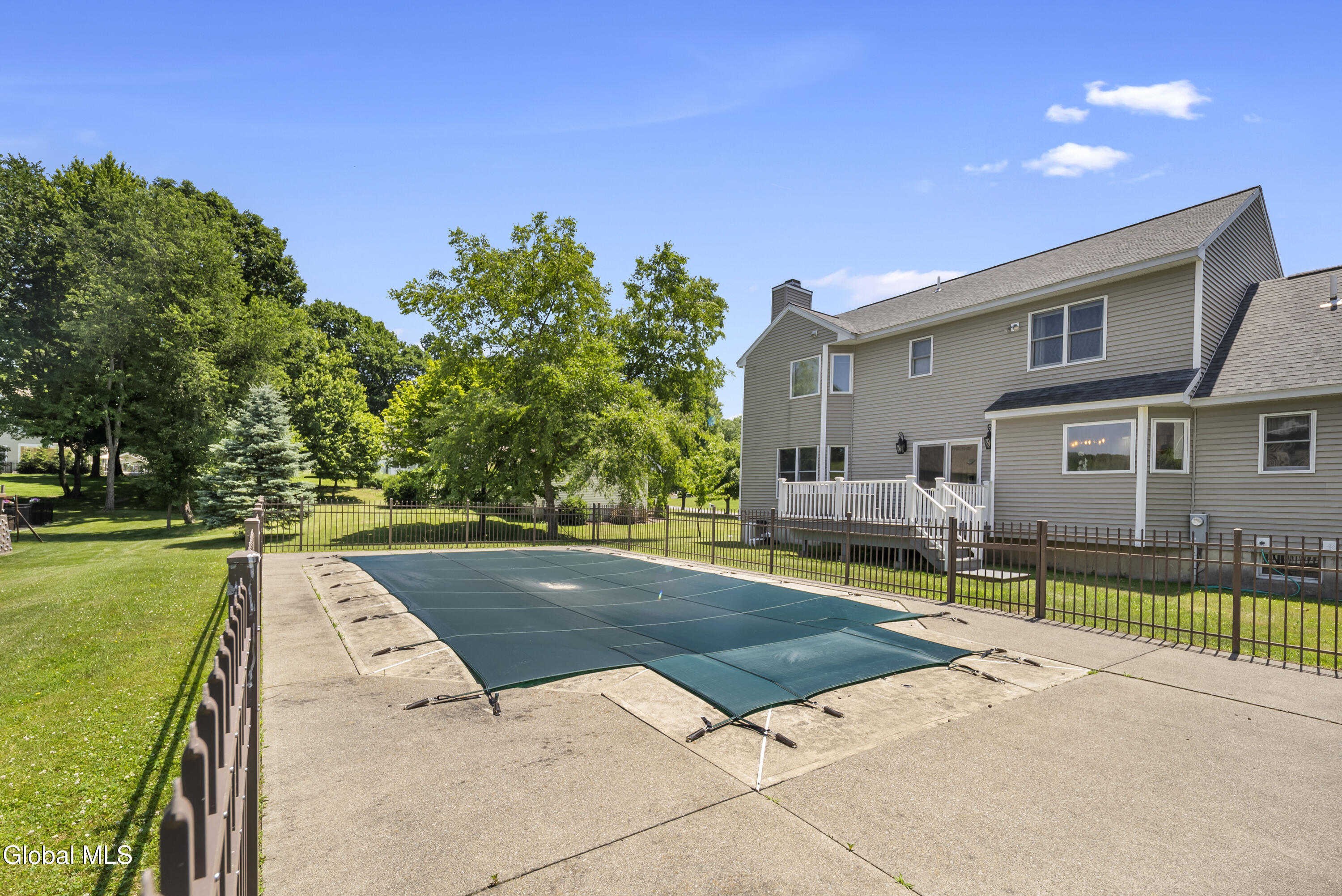 7 Ledgewood Drive Troy NY 12180