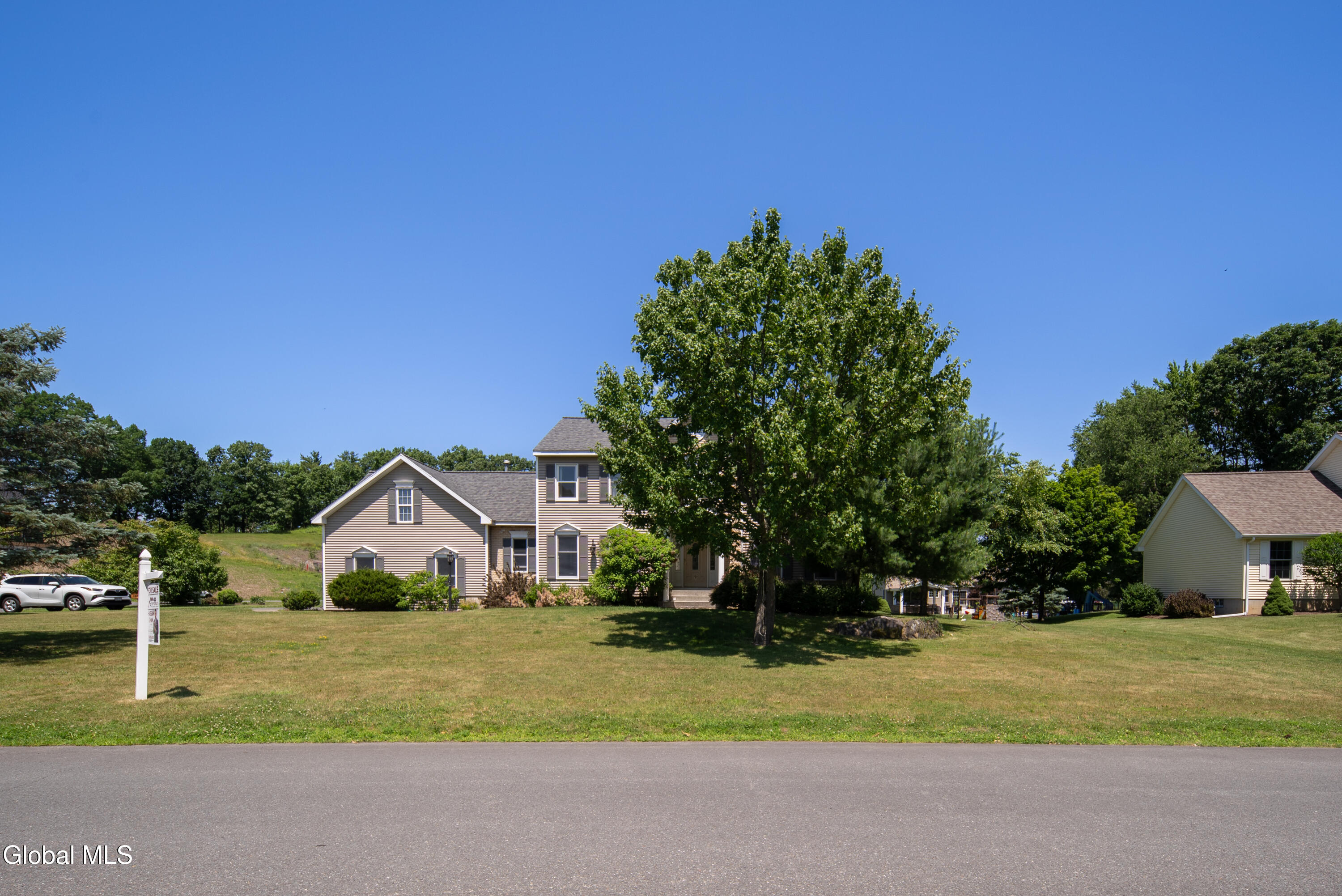 7 Ledgewood Drive Troy NY 12180