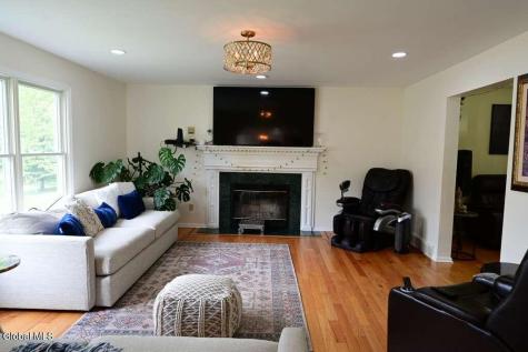 7 Ledgewood Drive Troy NY 12180