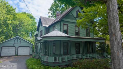 14 Pleasant Street Ballston Spa NY 12020