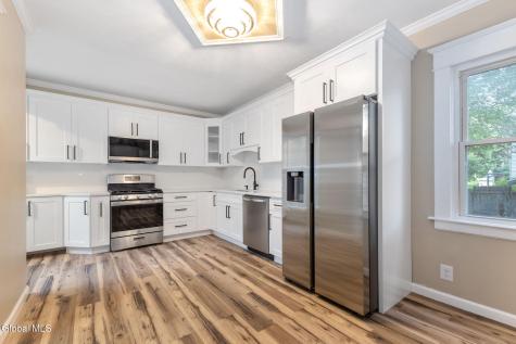 404 Shannon Street Schenectady NY 12306