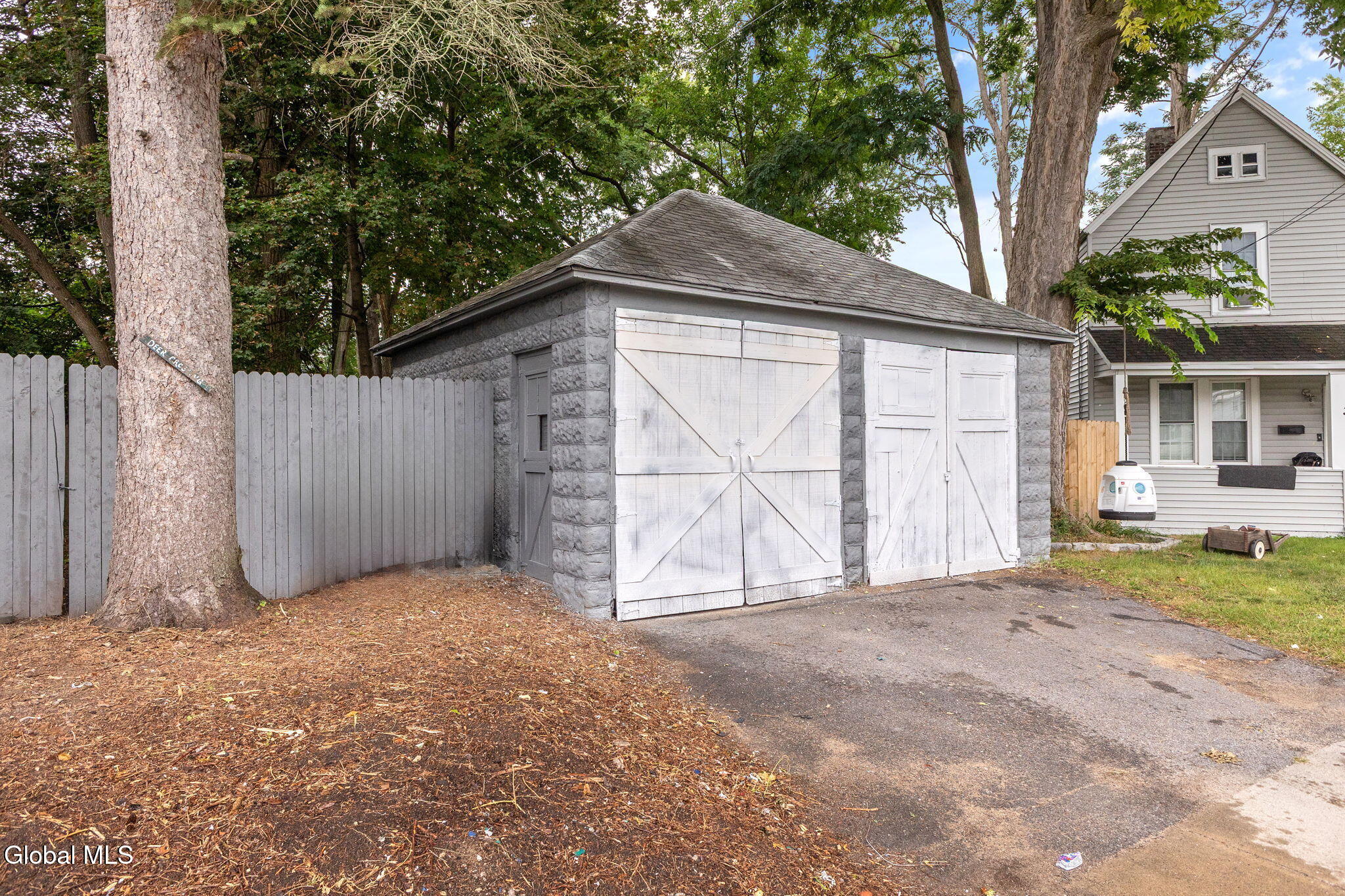 404 Shannon Street Schenectady NY 12306