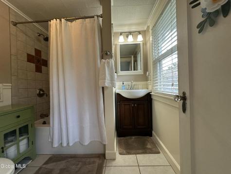 10 Fowler Avenue Glens Falls NY 12801