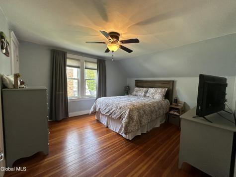 10 Fowler Avenue Glens Falls NY 12801